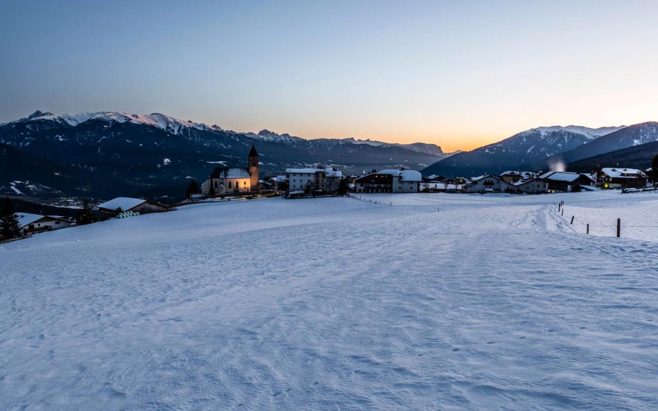 Aparthotel Panorama Living Dolomites Maranza Eksteriør billede